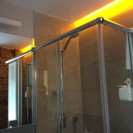 Iturrienea Ostatua 4* בילבאו